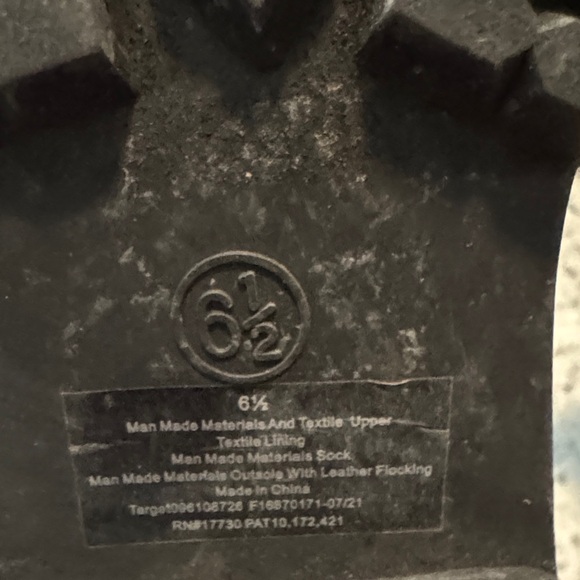 Stylish Brown Leather Ankle Boots with Knit Cuff - Picture 5 of 5